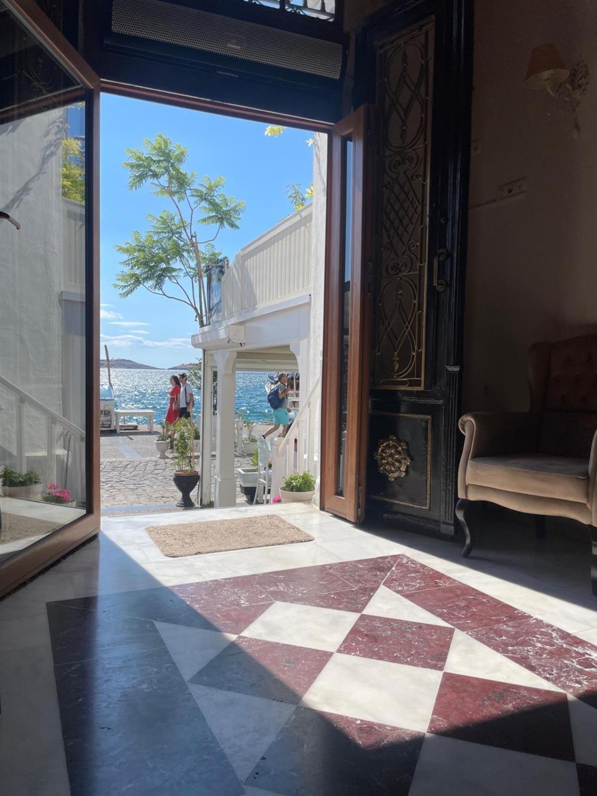 פוצ'ה Hotel Karacam מראה חיצוני תמונה