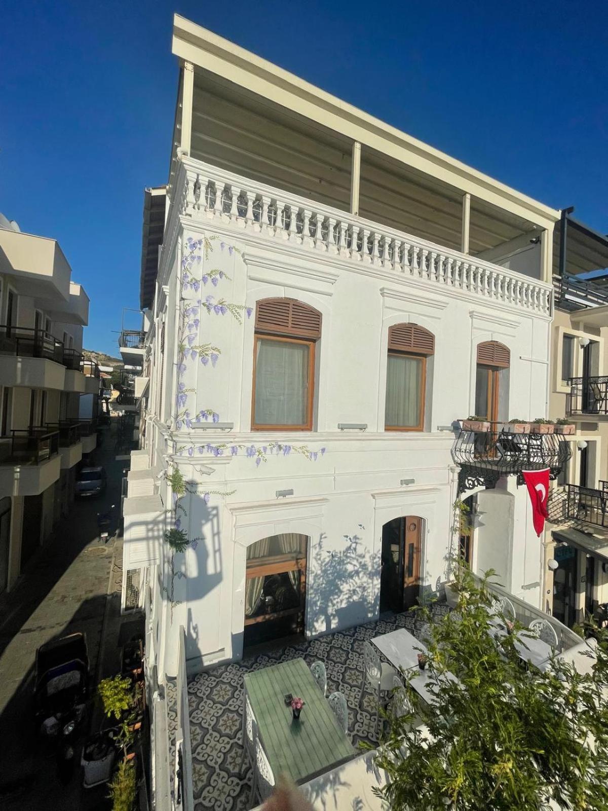 פוצ'ה Hotel Karacam מראה חיצוני תמונה